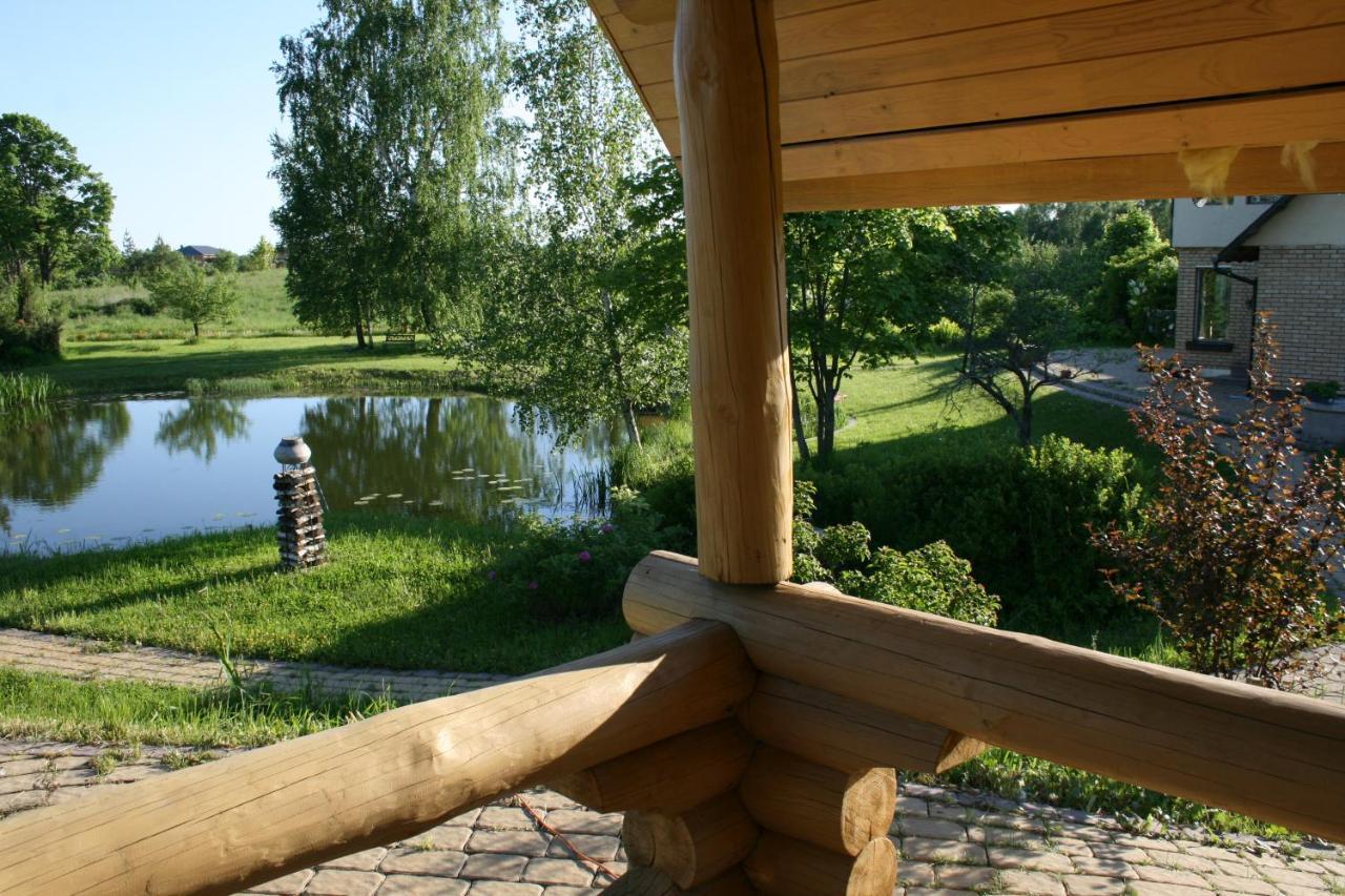 Villa Dikisi à Daugavpils Extérieur photo